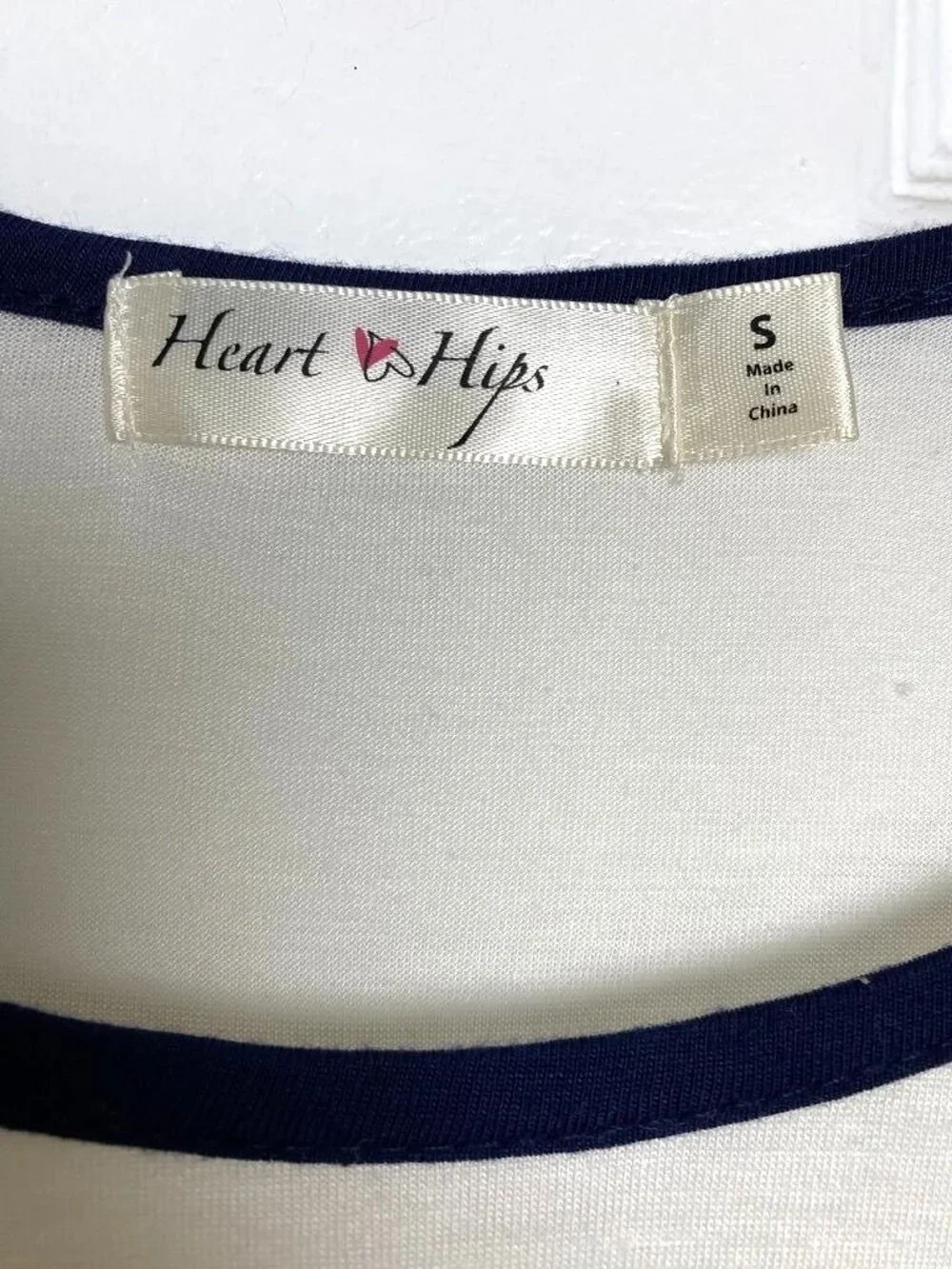 Heart Hips Rayon Hi-Lo Baseball T-Shirt Top Blue White Size Small Casual  SB